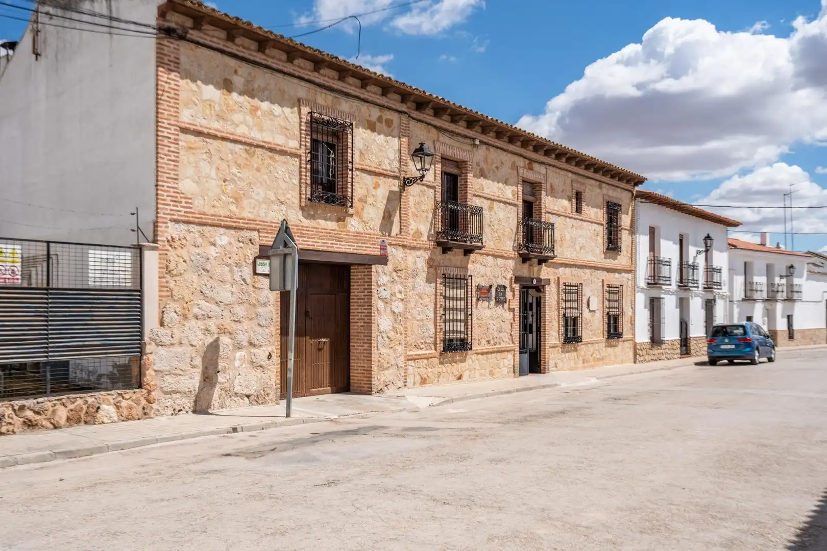 Vista exterior de Casa o chalet en venta en El Toboso con Aire acondicionado, Calefacción y Terraza