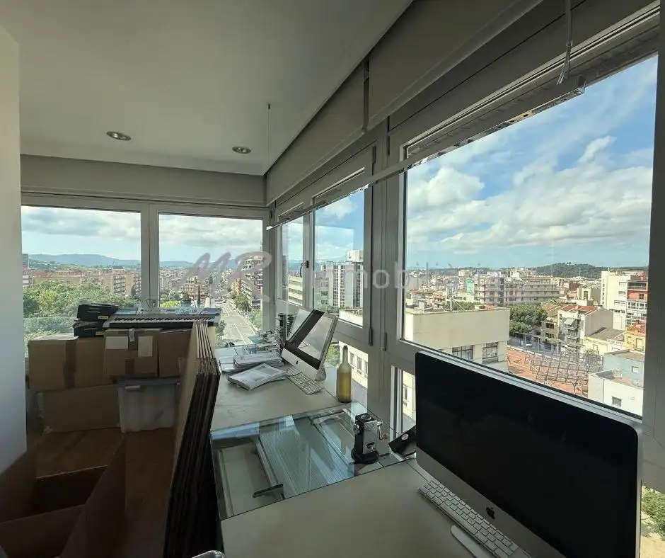Piso en venta en Granollers con Aire acondicionado, Calefacción y Trastero