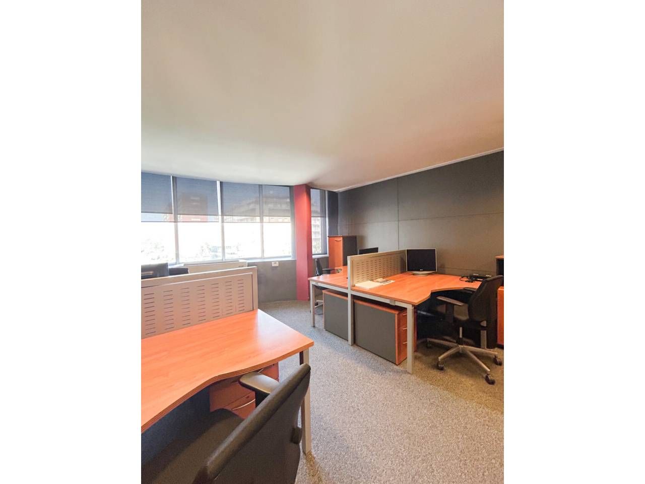 Office for sale in  Barcelona Capital  with Air Conditioner, Heating and Alarm
