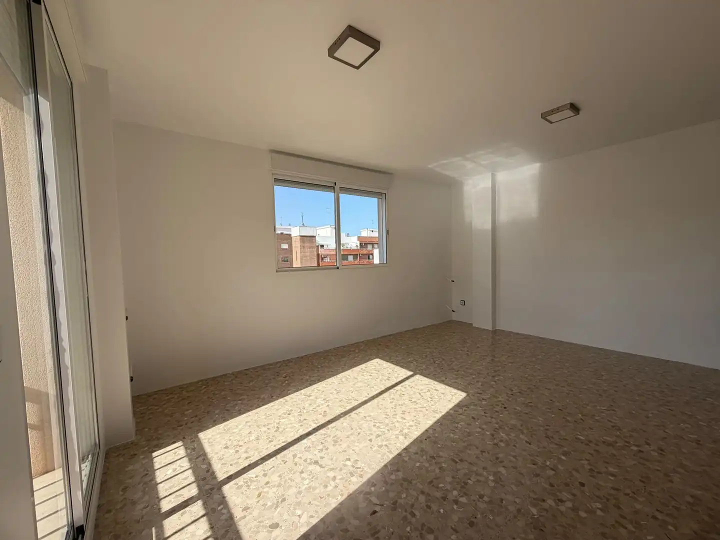 Habitación de Piso de alquiler en Catarroja con Trastero
