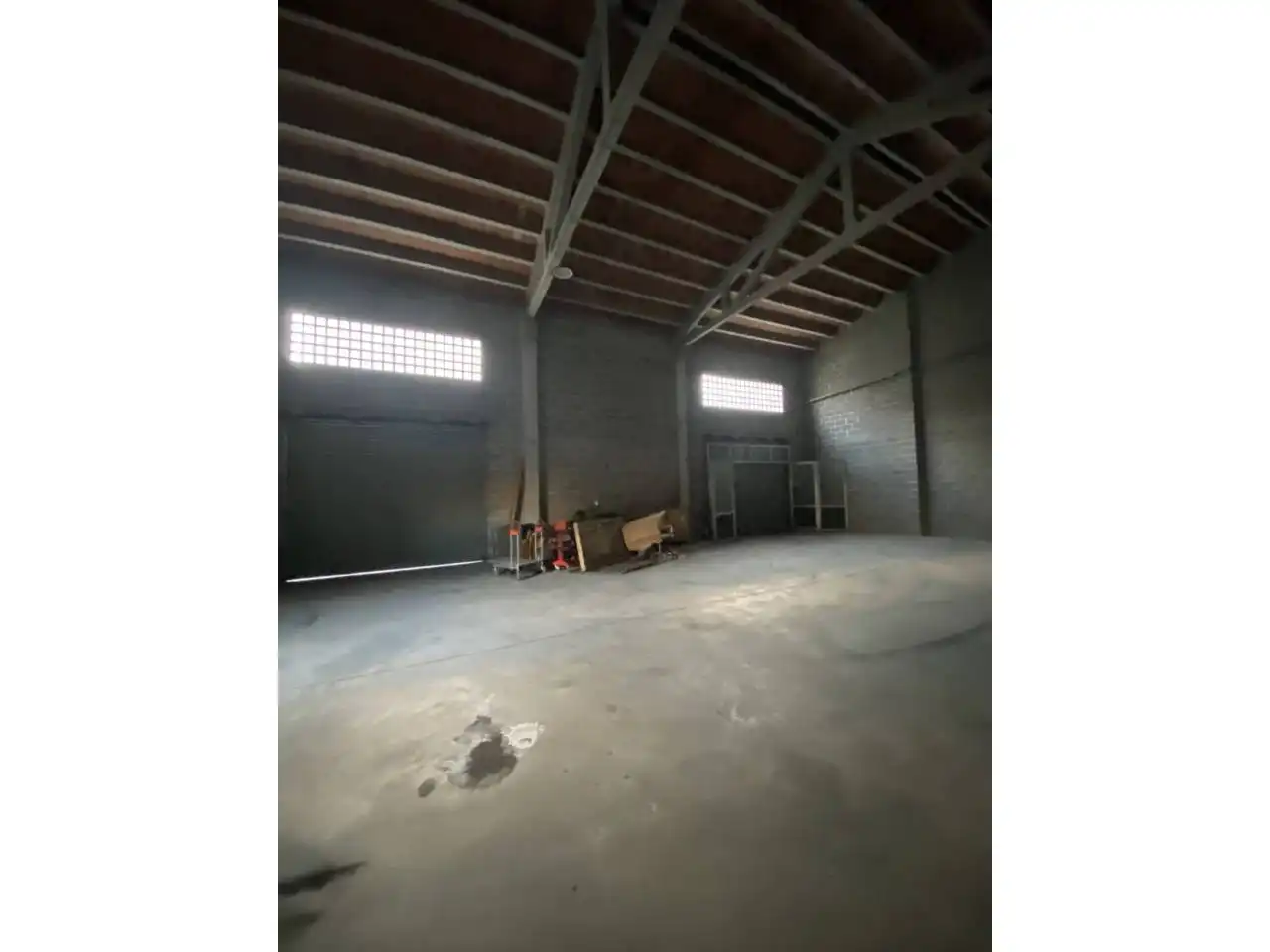 Nave industrial en venta en Sarrià de Ter