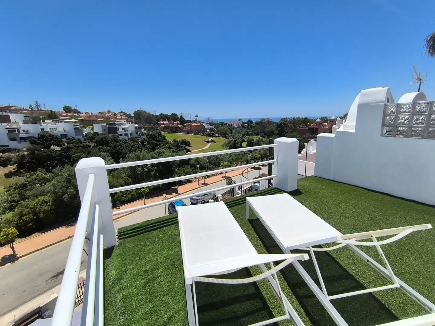 Einfamilien-Reihenhaus zur Miete in Reserva de Marbella