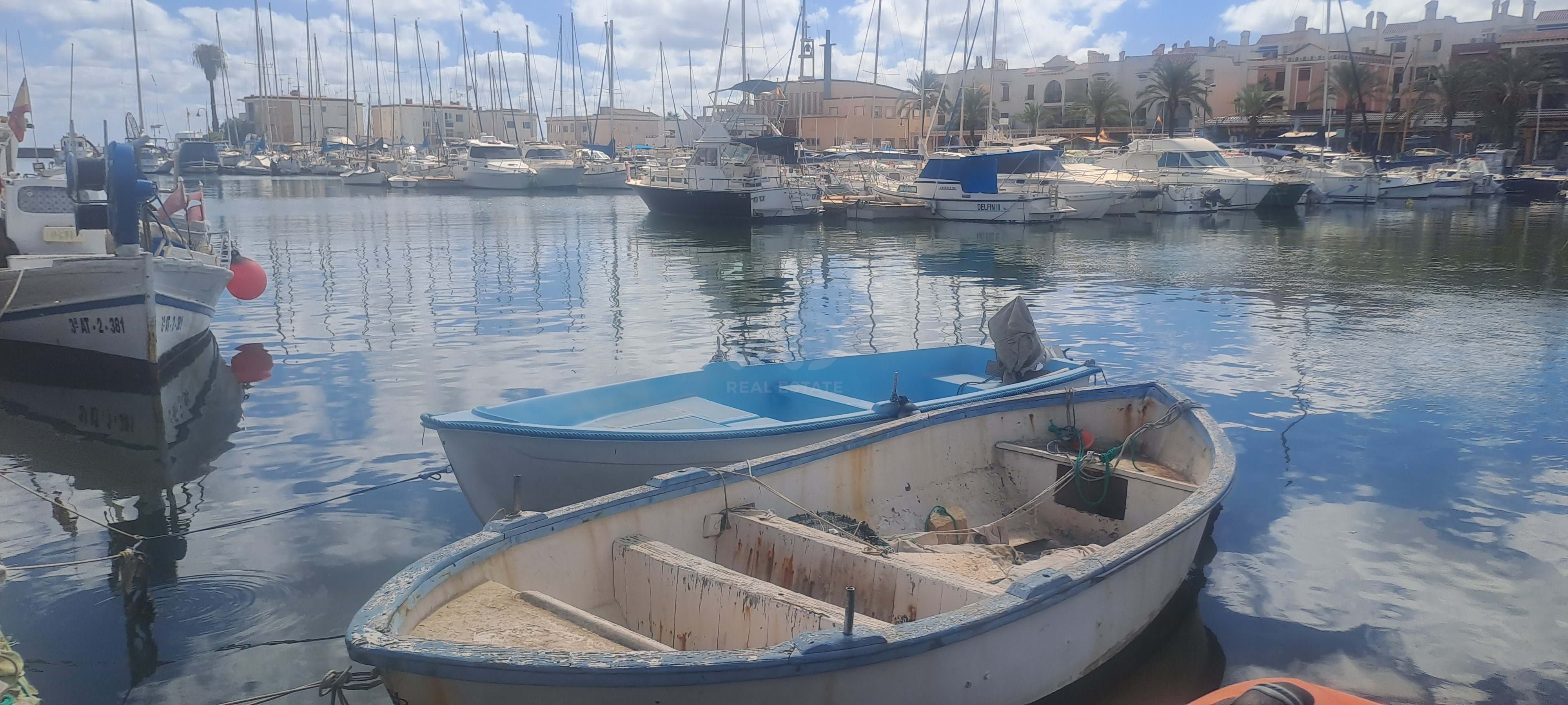 Vista exterior de Casa o xalet en venda en Cartagena amb Terrassa