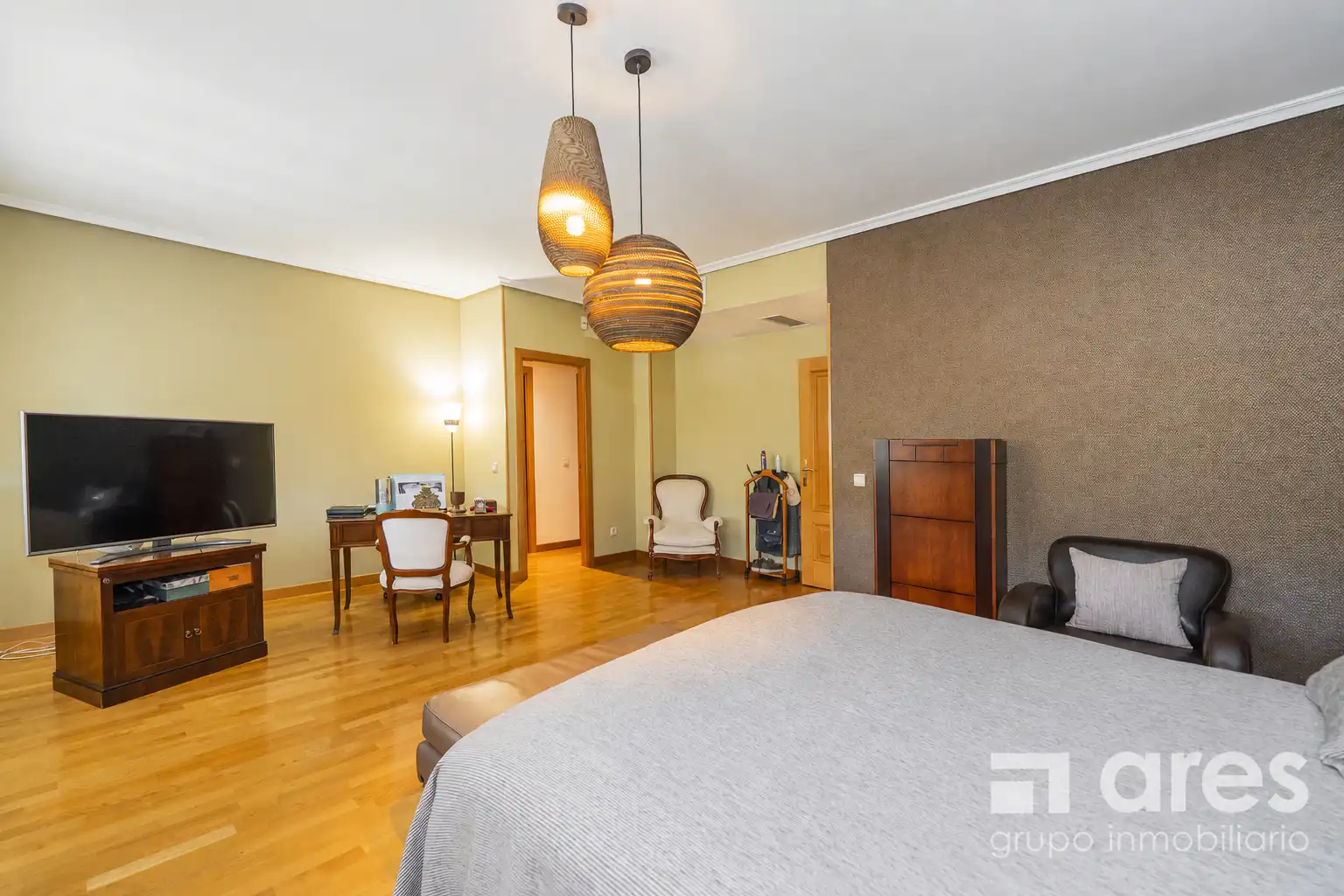 Dormitori de Casa o xalet en venda en Las Rozas de Madrid amb Aire condicionat, Calefacció i Jardí privat