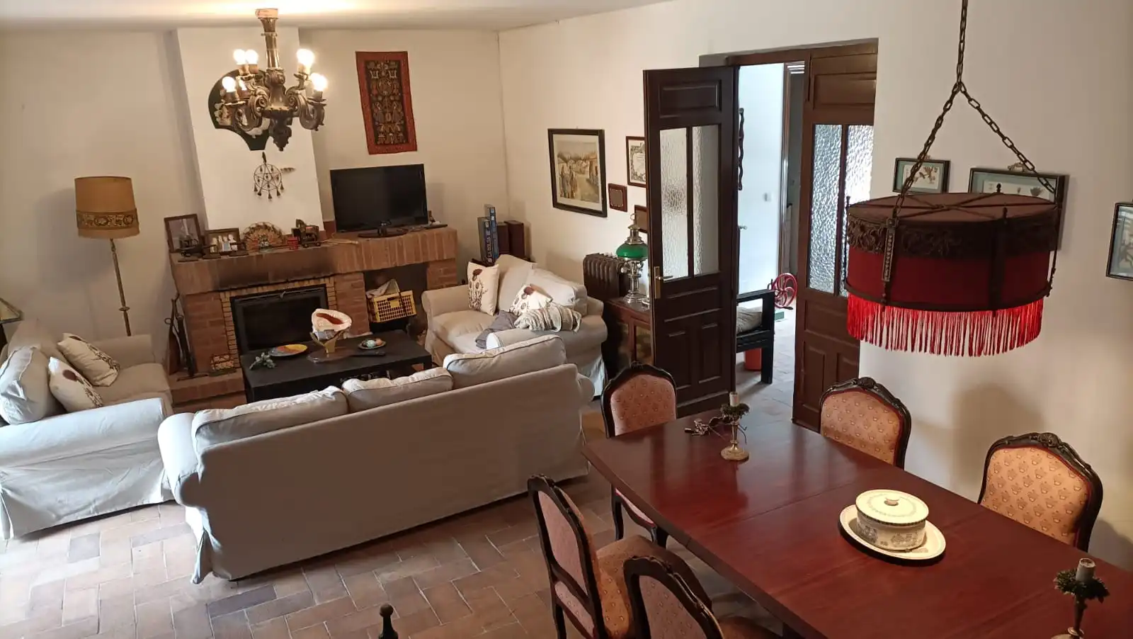 Sala de estar de Casa o chalet en venta en Hornillos de Eresma con Calefacción, Jardín privado y Terraza