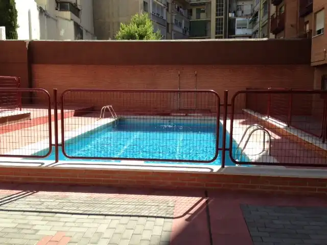 Piscina de Pis de lloguer en Madrid