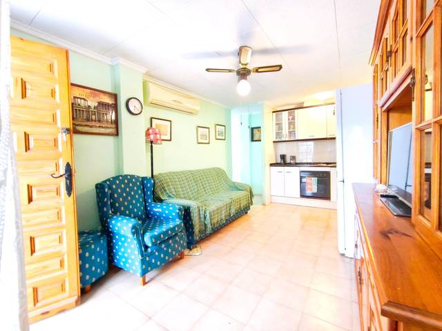 Casa-chalet en Venta en  SANTIAGO-CLARAS en Los Narejos - Punta Calera