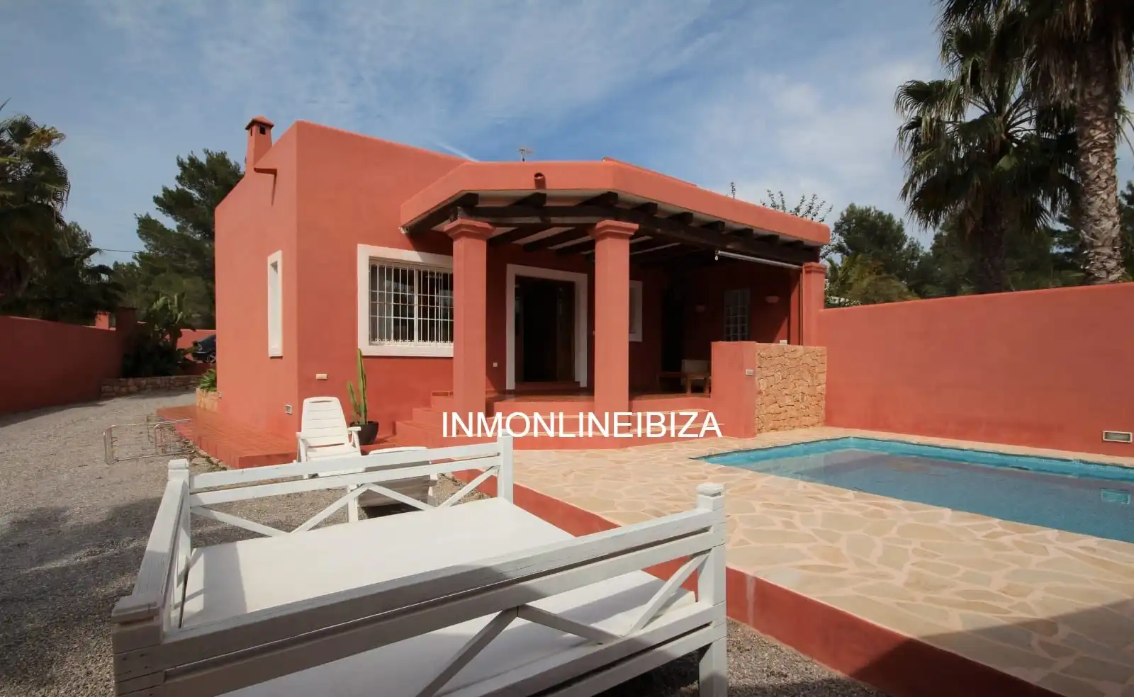 Vista exterior de Casa o chalet de alquiler en Sant Josep de sa Talaia con Jardín privado, Terraza y Piscina