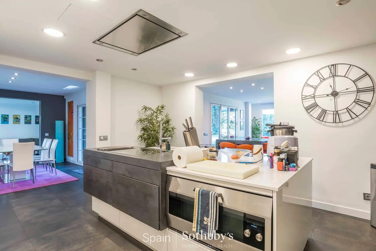 Kitchen of Houses for sale in La Moraleja  with Air Conditioner, Heating and Private garden