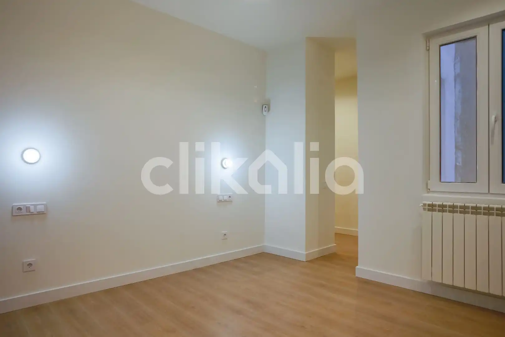 Schlafzimmer von Wohnung zum Verkauf in Madrid mit Klimaanlage und Heizung