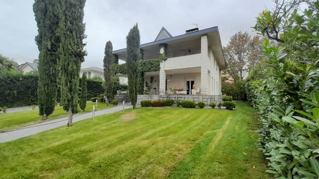 Casa-chalet en Venta en Santa Marta de Tormes