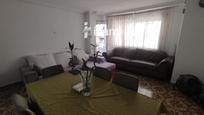 Living room of Flat for sale in Torrevieja  with Terrace, Washing machine and TV