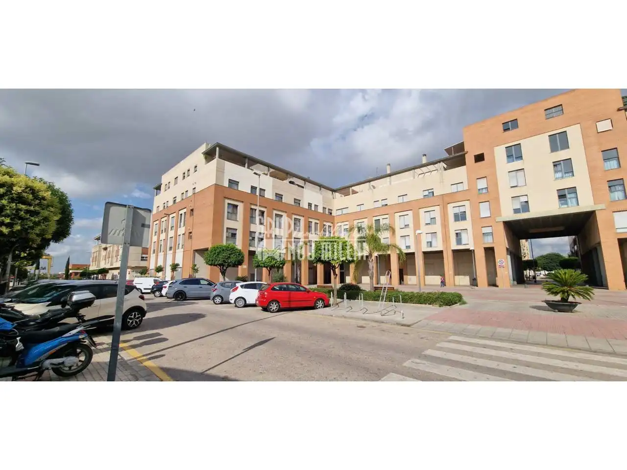 Exterior view of Flat for sale in Silla  with Air Conditioner, Heating and Parquet flooring