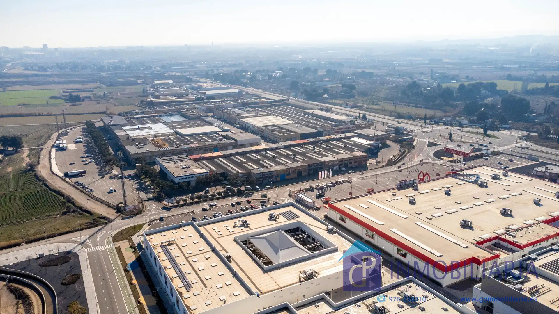 Exterior view of Industrial buildings for rent in Zaragoza