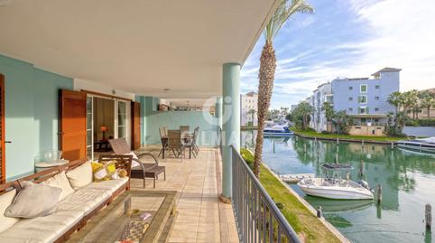 Foto 2 de Apartament en venda a Puerto de Sotogrande - La Marina, Cádiz