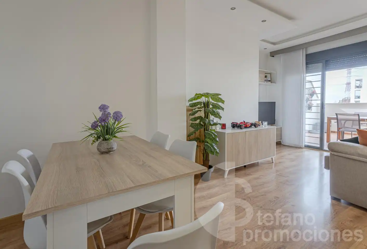 Schlafzimmer von Erdgeschoss zum Verkauf in Málaga mit Klimaanlage, Privatgarten und Parkett