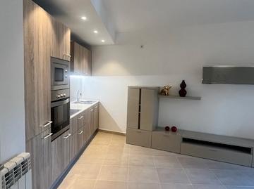 Foto 2 de Apartament en venda a Avinguda de Montilivi, Montilivi, Girona