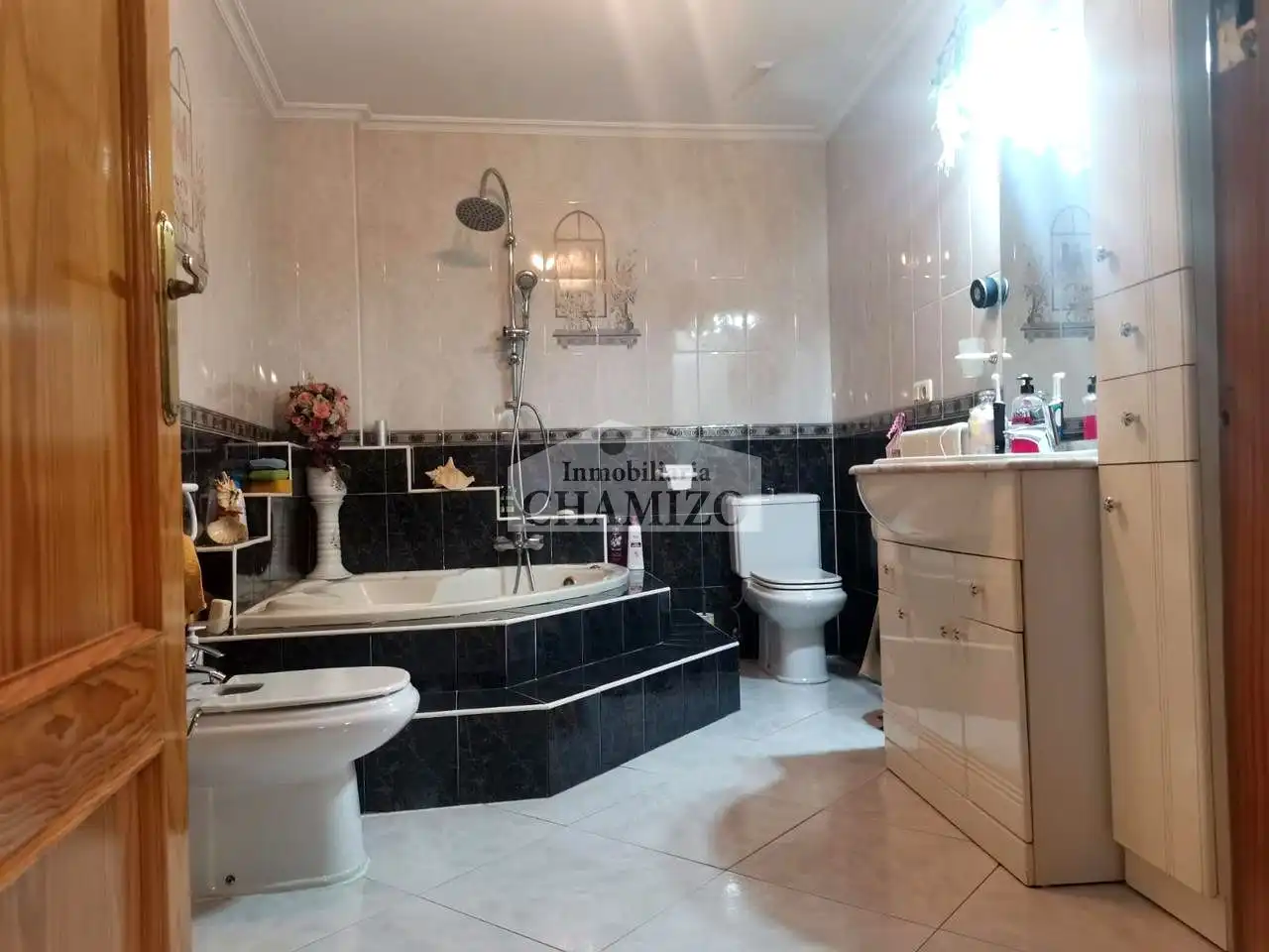 Baño de Piso en venta en Villanueva de la Serena con Calefacción, Terraza y Trastero