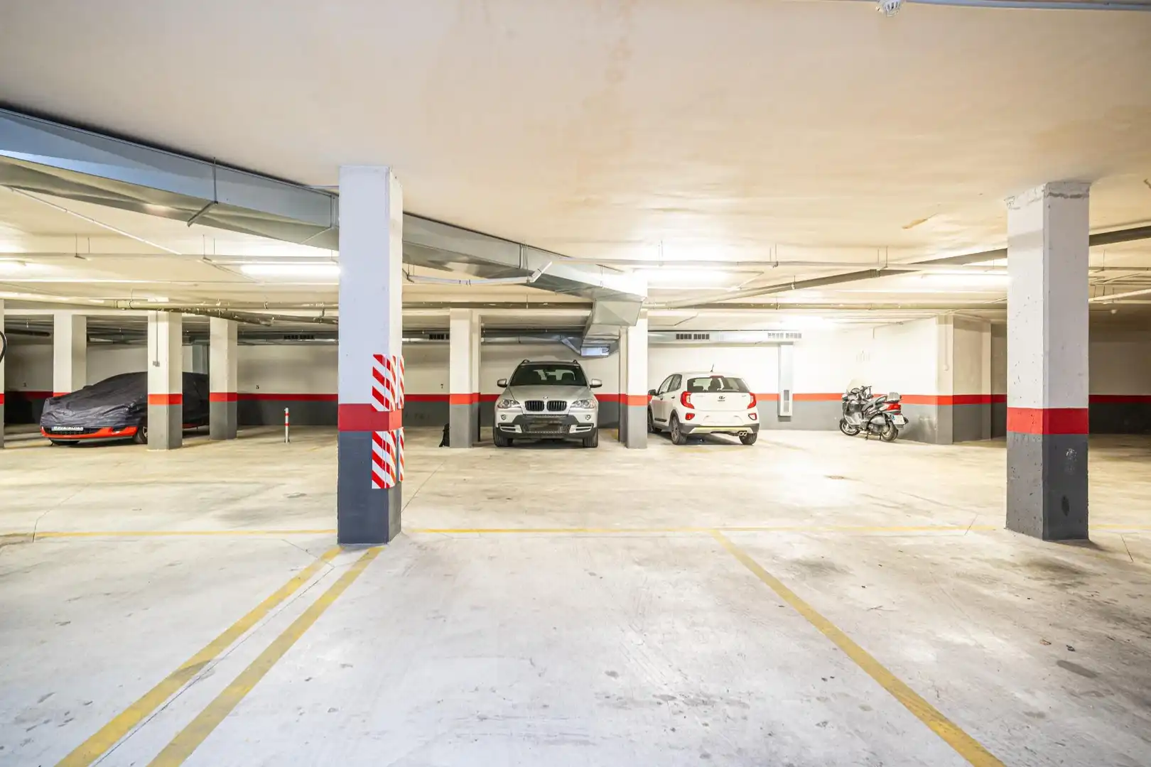 Parkplatz von Garage zur Miete in  Palma de Mallorca
