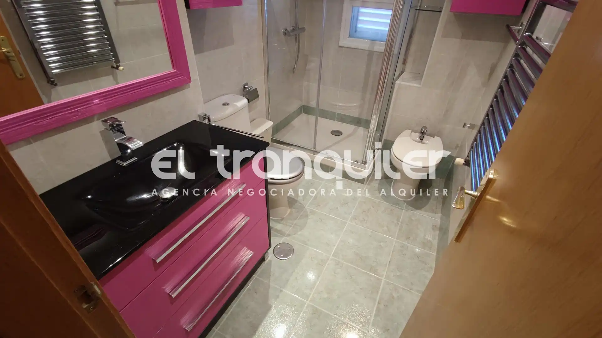 Bany de Àtic de lloguer en Madrid amb Aire condicionat, Parquet i Terrassa