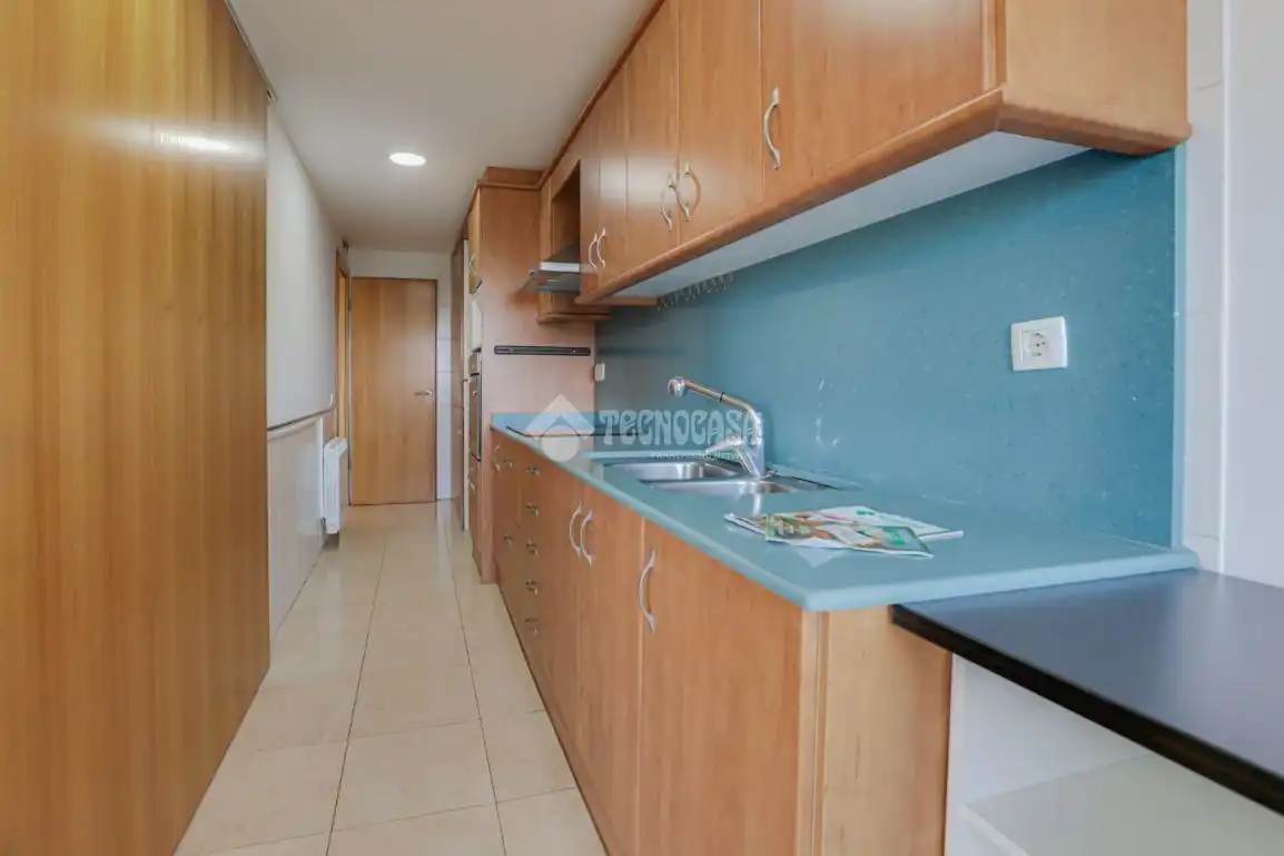 Cuina de Pis en venda en Sabadell amb Aire condicionat i Balcó