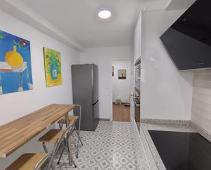 Kitchen of Flat to rent in Santiago de Compostela 