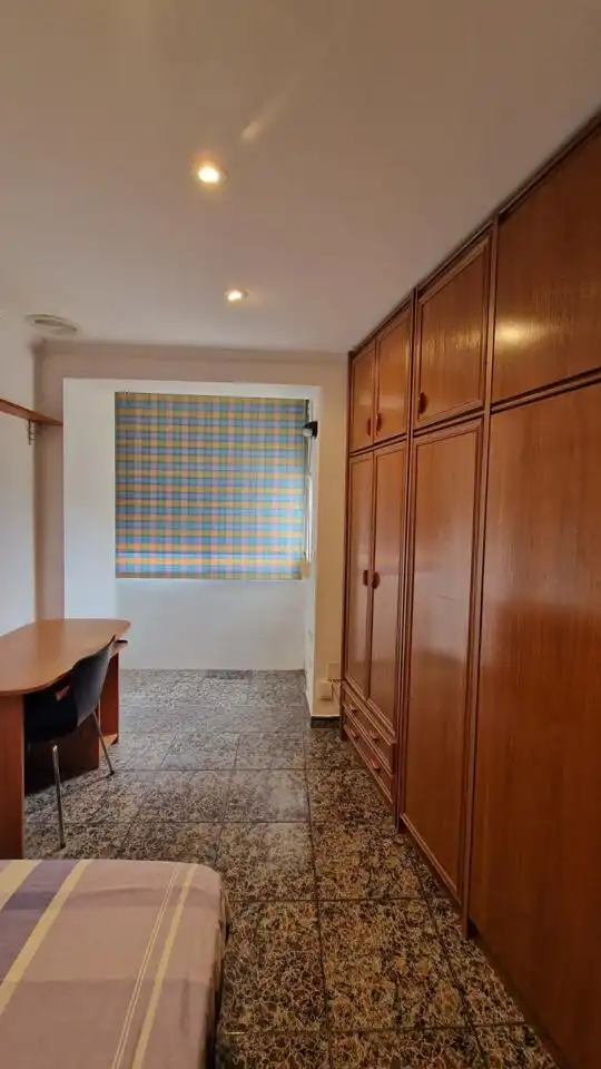 Flat for rent in Moncada  with Air Conditioner and Furnished