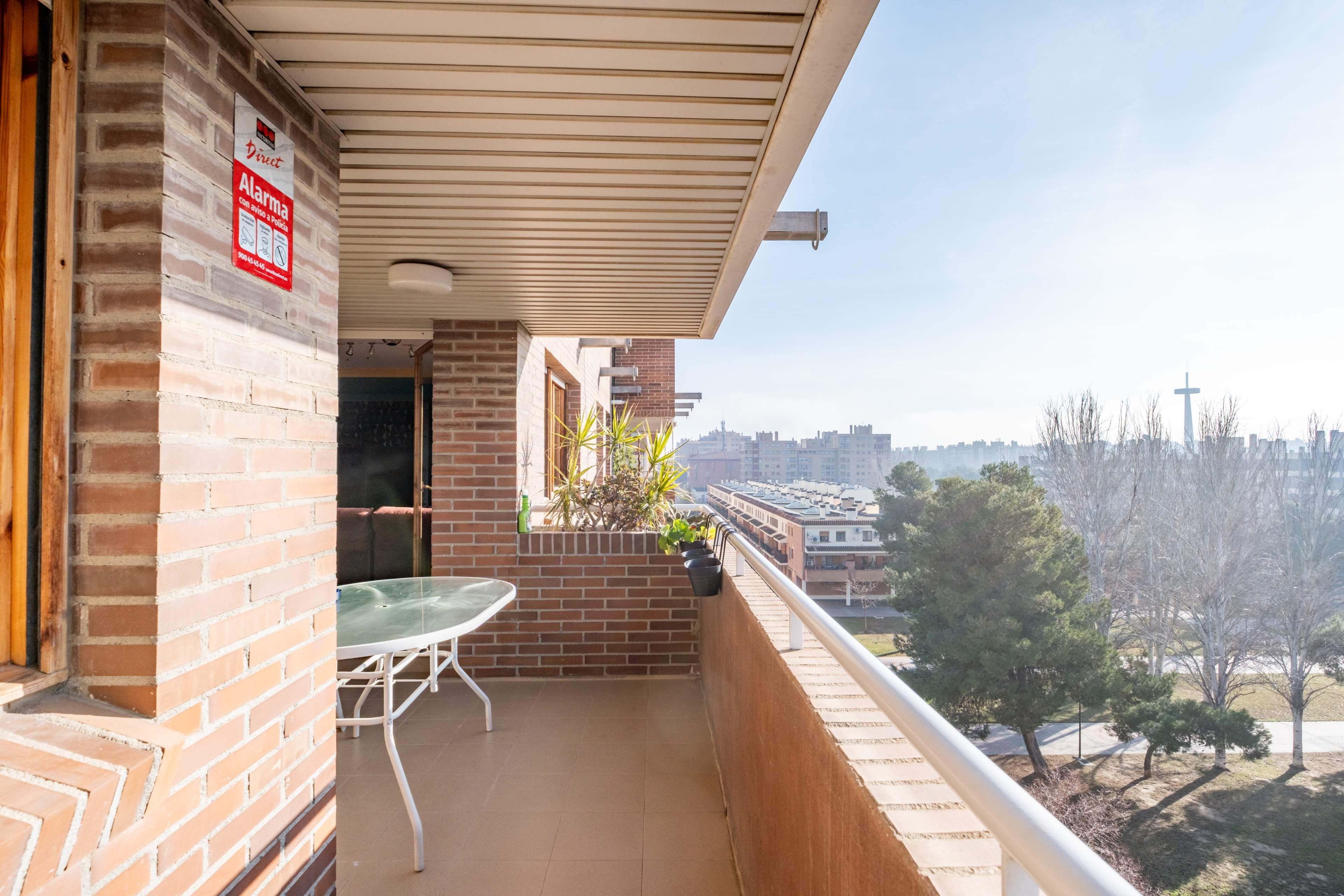 Terrassa de Àtic en venda en  Zaragoza Capital amb Aire condicionat, Calefacció i Traster