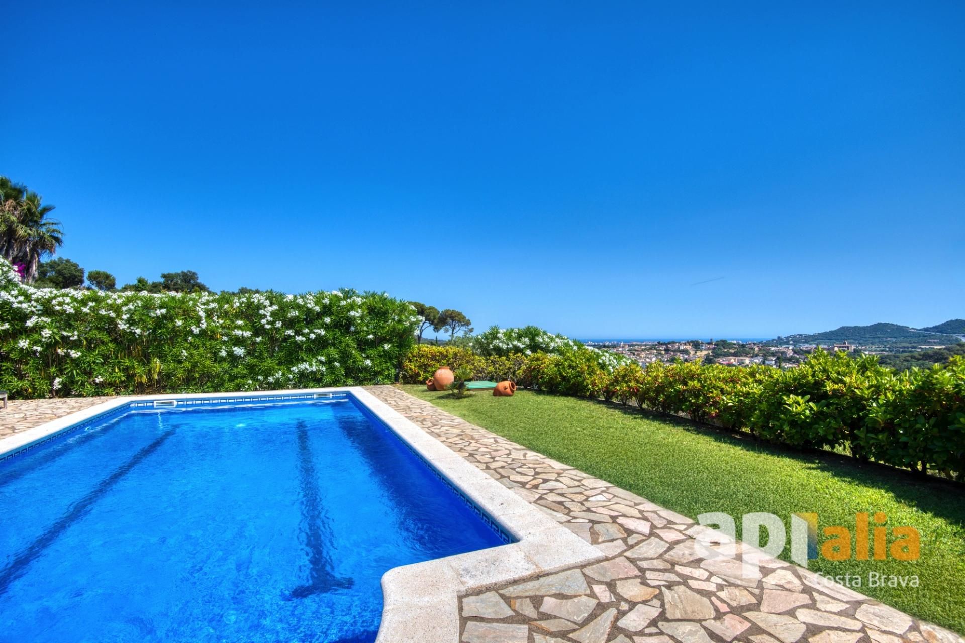 Jardí de Casa o xalet en venda en Calonge i Sant Antoni amb Moblat