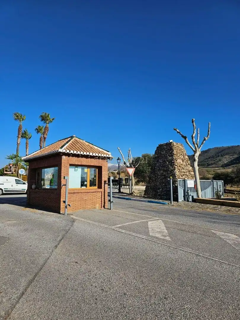 Residential land for sale in Calle Veleta s/n, imagen 14
