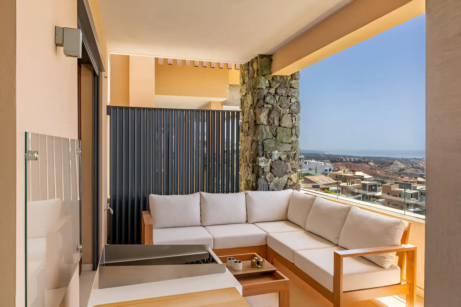 Apartment with pool for sale in La Quinta, imagen 3