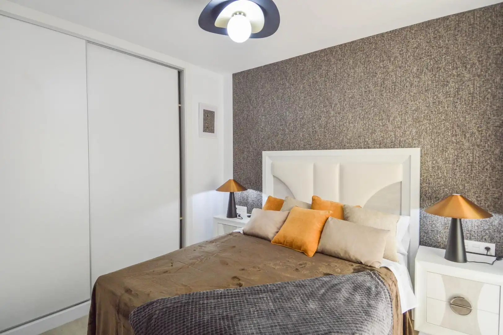 Schlafzimmer von Wohnungen zur Miete in Mogán mit Klimaanlage, Terrasse und Möbliert