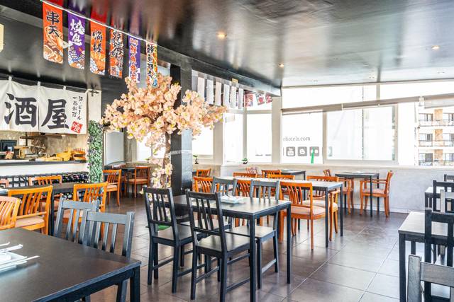 Local comercial en Alquiler en Avenida JOAN MIRO en Sant Agustí