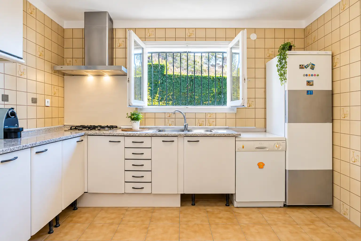 Detached house with terrace for sale in Carrer Víctor Català, imagen 15