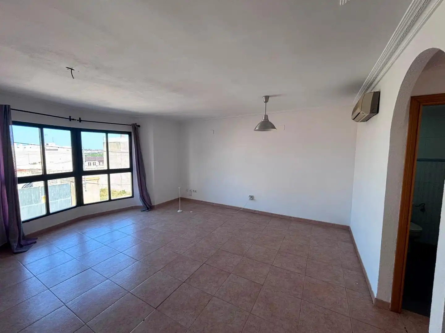 Sala d'estar de Casa o xalet de lloguer en Benaguasil