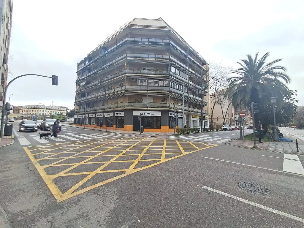 Gewerbefläche zur Miete in Avenida de Cristobal Colón 7, imagen 15