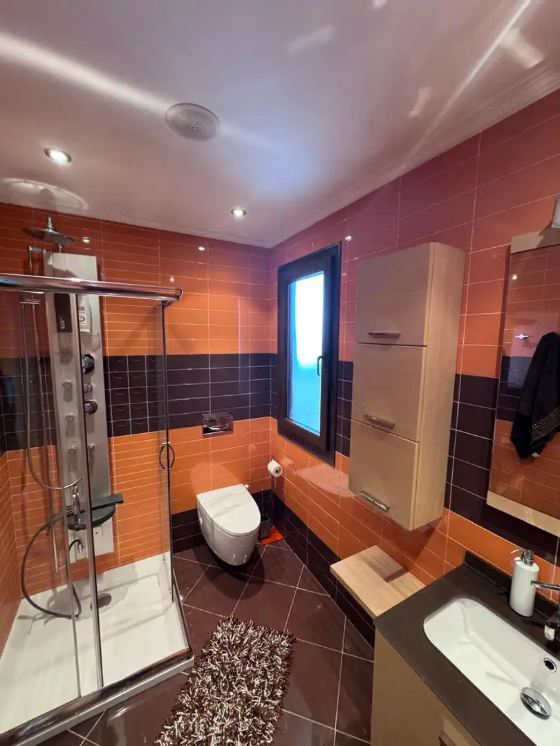 Baño de Casa o chalet en venta en Gijón  con Calefacción, Terraza y Trastero