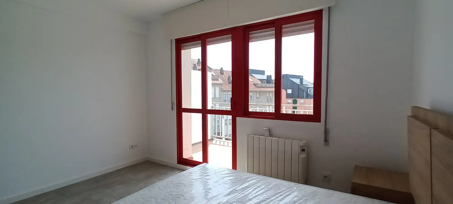 Habitación de Dúplex en venta en Sanxenxo con Terraza, Balcón y Piscina comunitaria