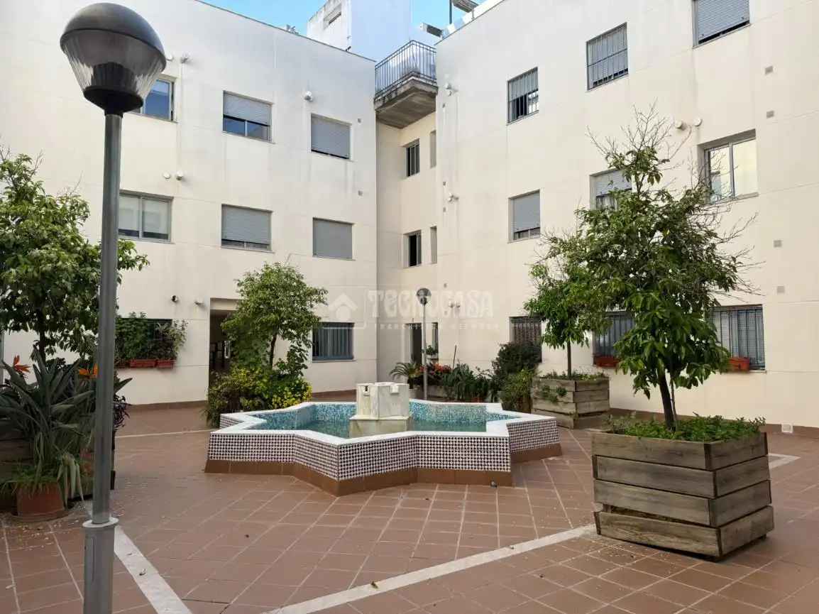 Vista exterior de Ático en venta en La Algaba con Aire acondicionado y Terraza