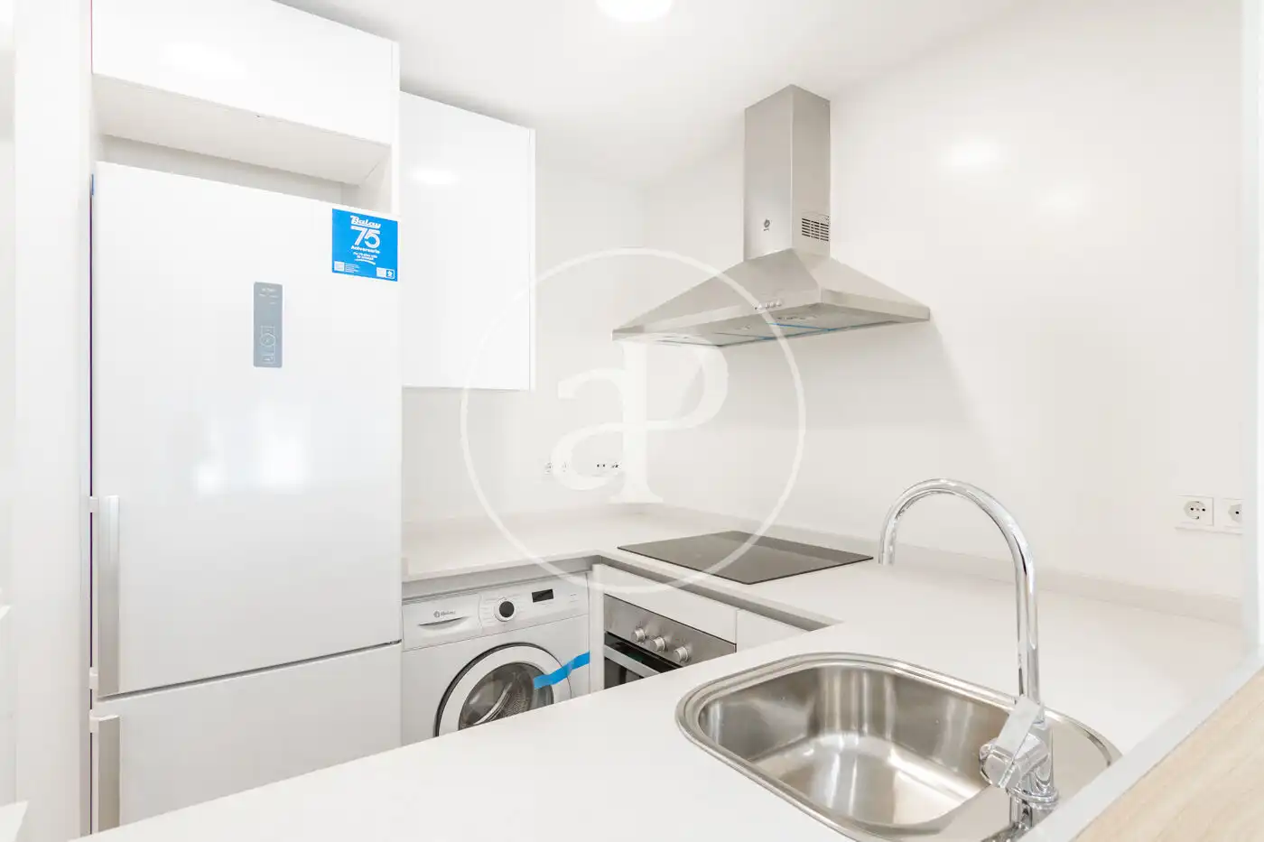 Küche von Wohnung zur Miete in Madrid mit Klimaanlage, Heizung und Privatgarten
