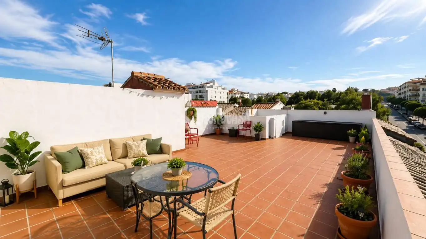 Terrasse von Einfamilien-Reihenhaus zum Verkauf in Marbella mit Terrasse