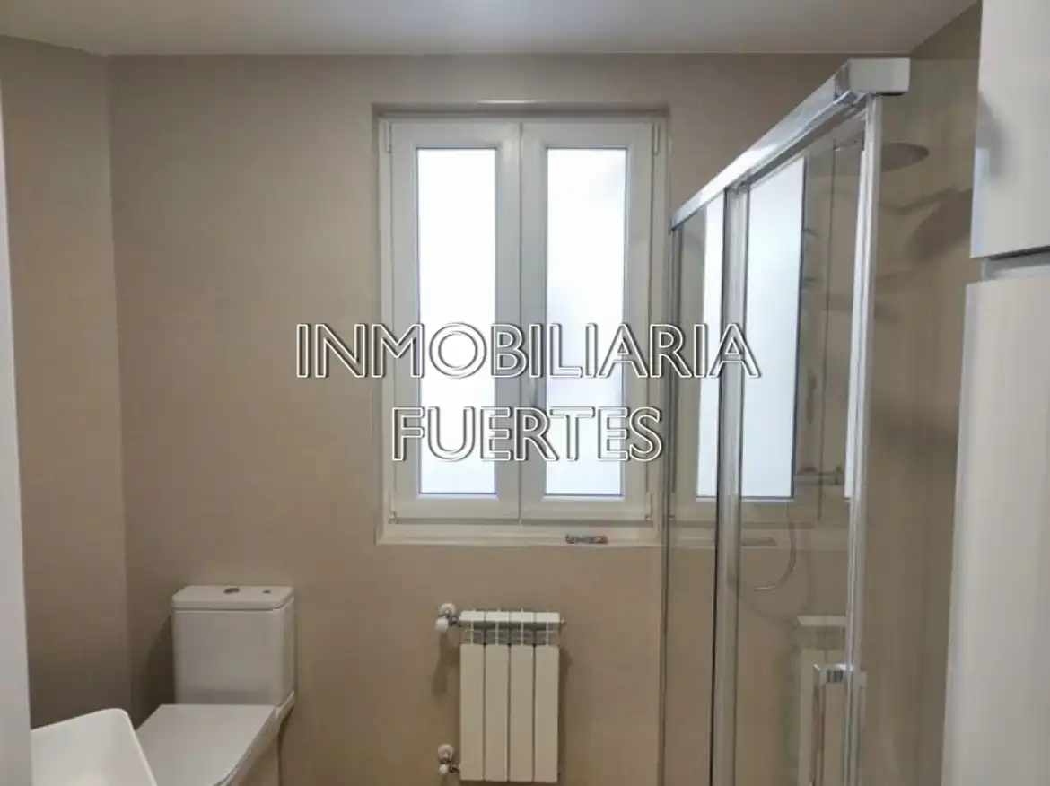 Bathroom of Apartments for rent in San Claudio - La Chantría