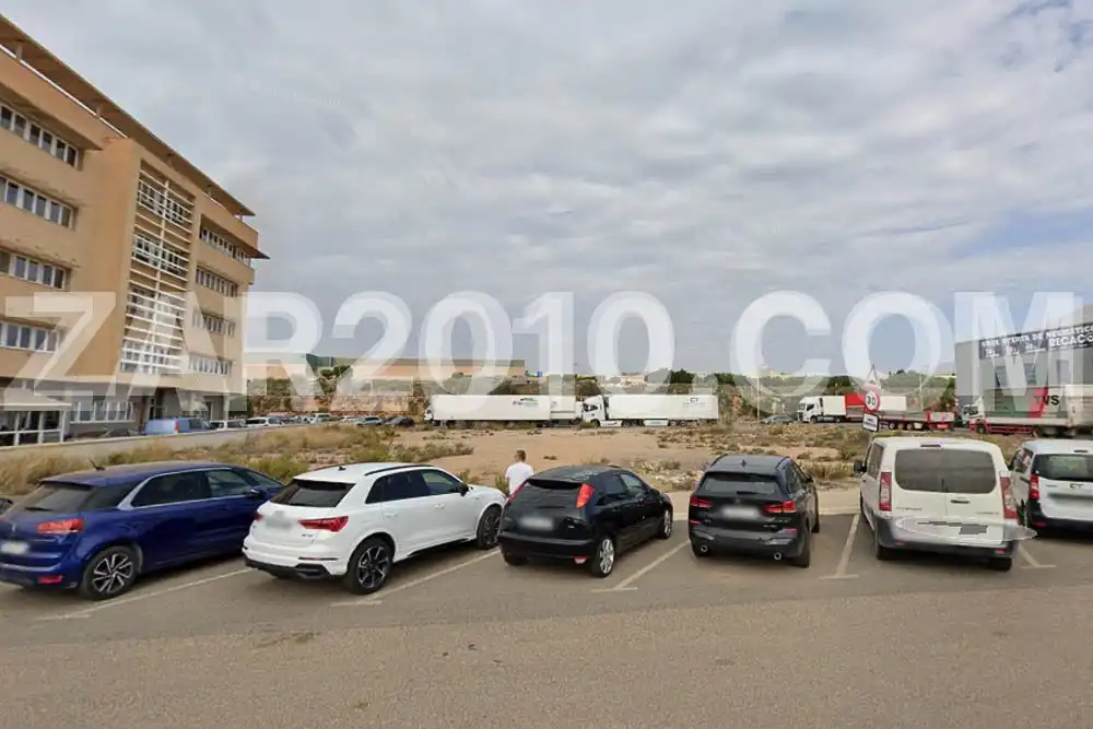 Terreny residencial en venda a Calle Juan de la Cierva, imagen 2