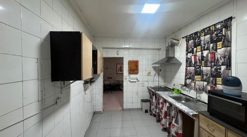 Foto 3 de Piso en venta en Calle de Francisco Valldecabres, El Mercado, Manises