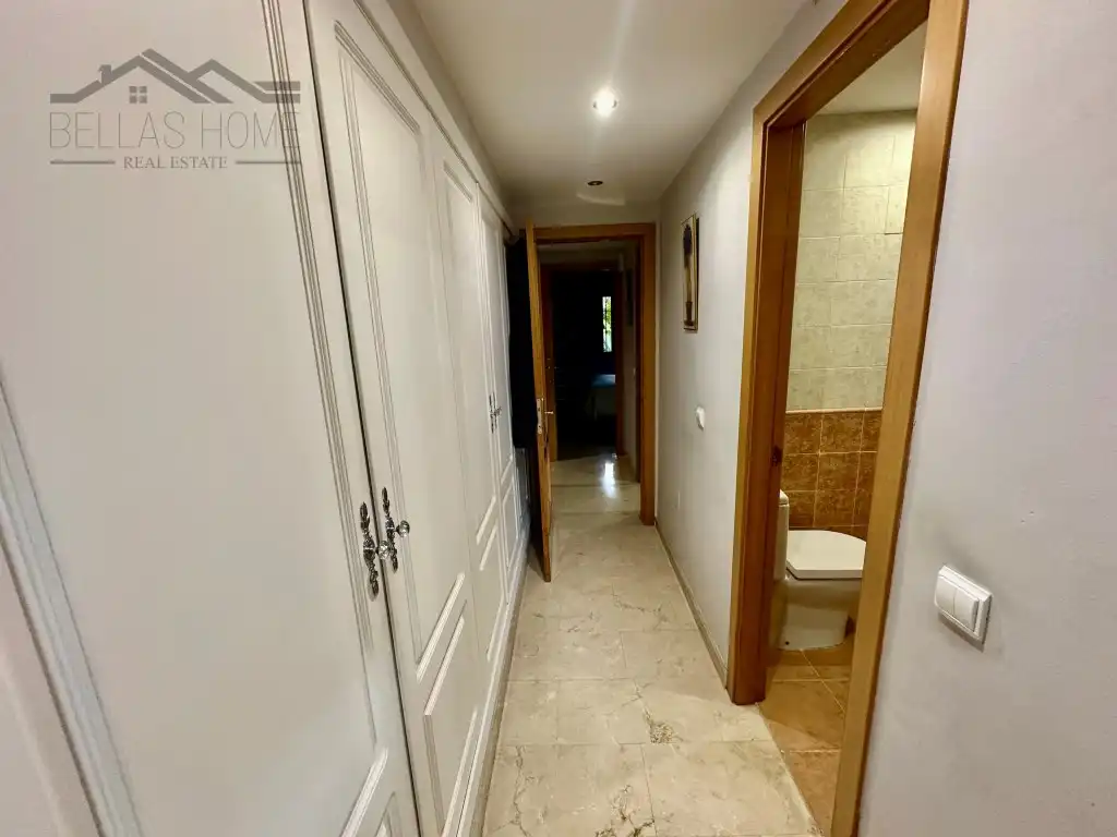 Piso en venta en Estepona con Aire acondicionado, Terraza y Piscina