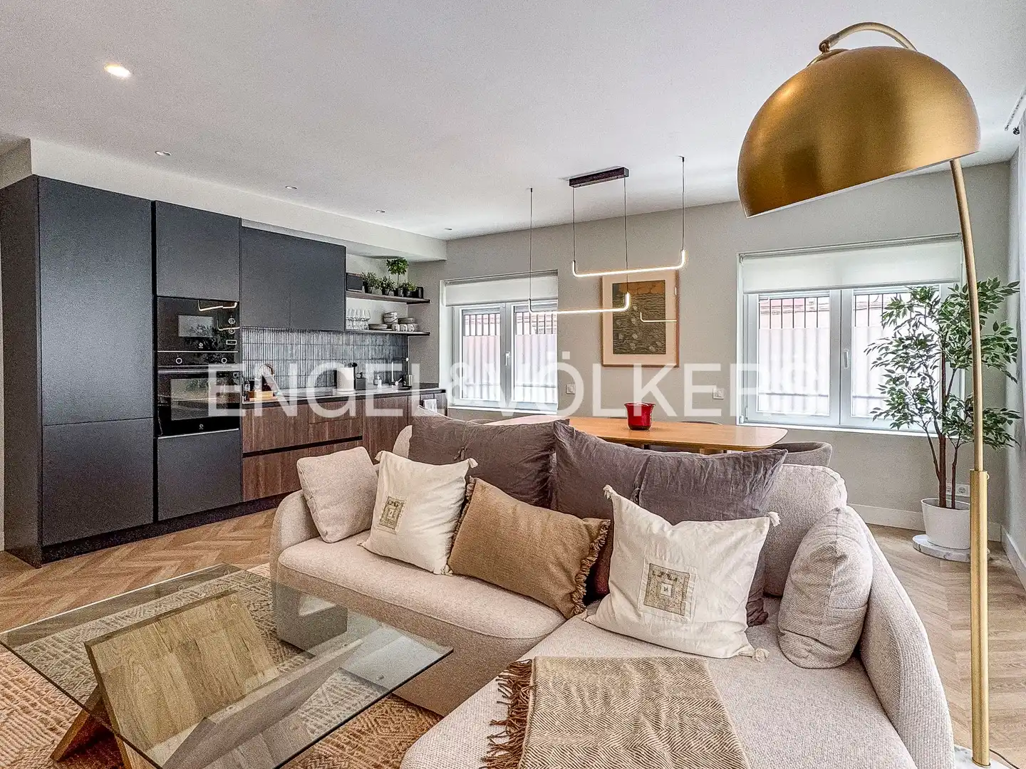 Exterior view of Flat for rent in Barcelona  with Air Conditioner, Heating and Parquet flooring
