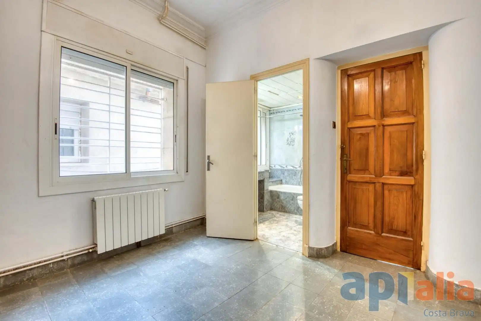 Habitación de Apartamento en venta en Sant Feliu de Guíxols con Calefacción