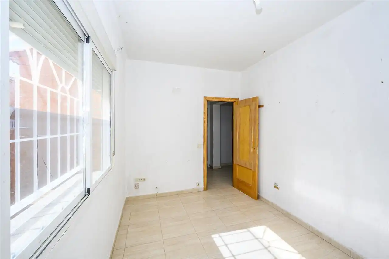 Dormitori de Casa o xalet en venda en Chozas de Canales amb Calefacció i Terrassa