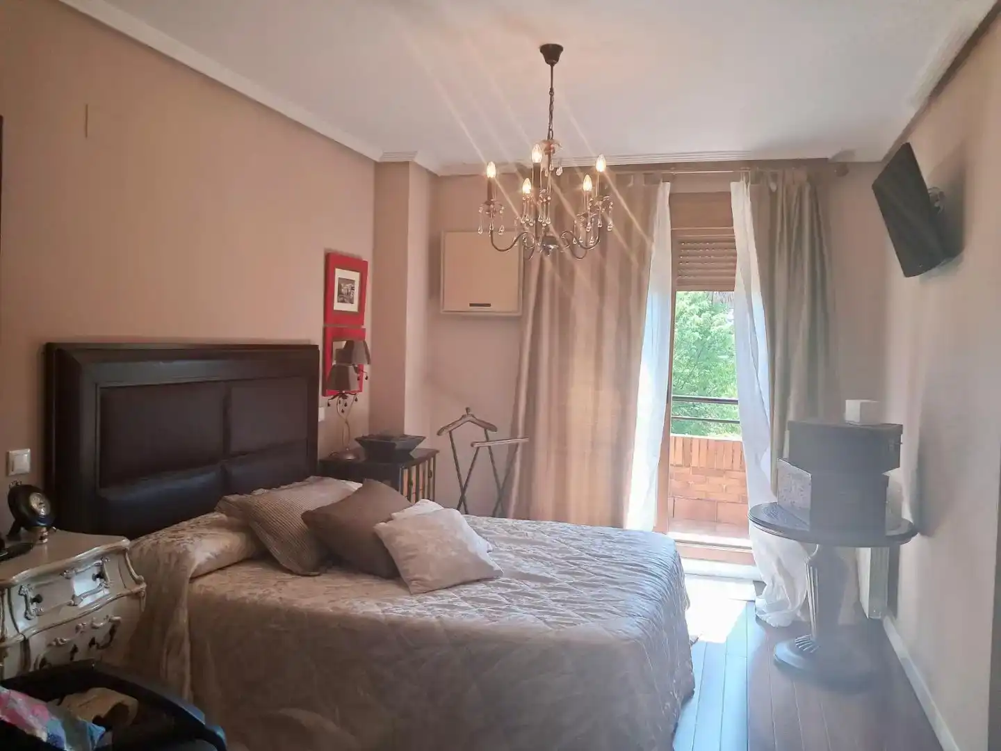 Dormitori de Casa o xalet en venda en Fuenlabrada amb Aire condicionat, Piscina i Balcó