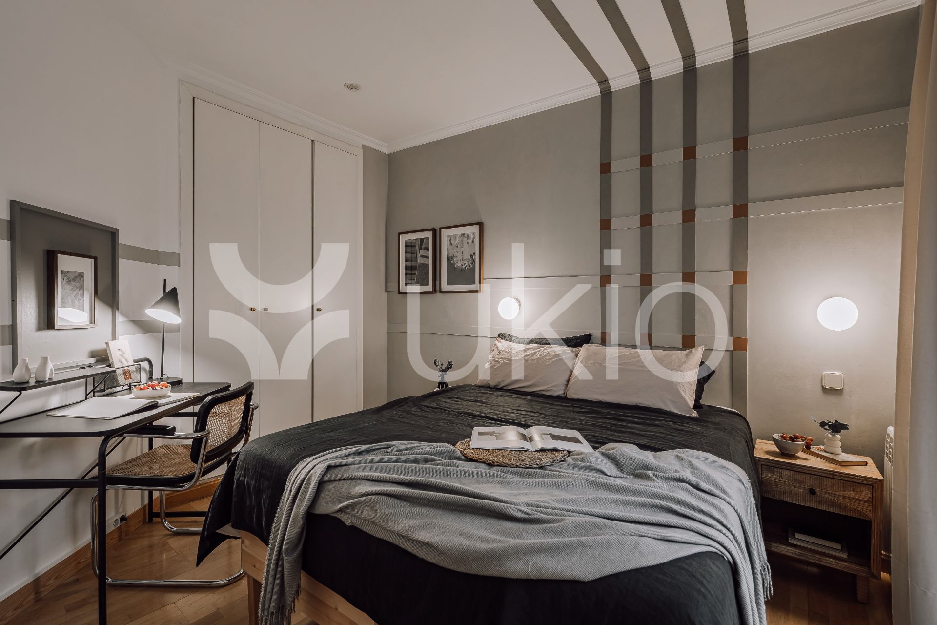 Dormitori de Apartament de lloguer en  Madrid Capital amb Calefacció, Moblat i Rentadora